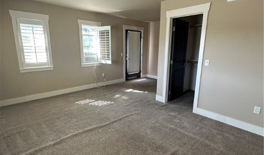 1724 Songbird Dr, Billings, MT 59101 - 3 Beds, 3 Bath