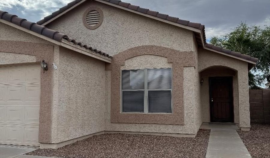609 W Casa Mirage Dr, Casa Grande, AZ 85122 - 3 Beds, 2 Bath