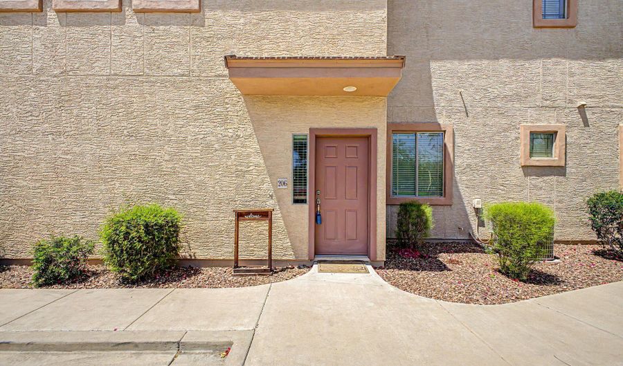 42424 N GAVILAN PEAK Pkwy 52206, Anthem, AZ 85086 - 2 Beds, 2 Bath