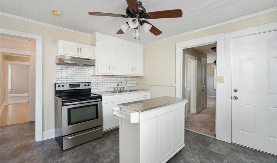 111 Sayre St, Anderson, SC 29624 - 3 Beds, 2 Bath