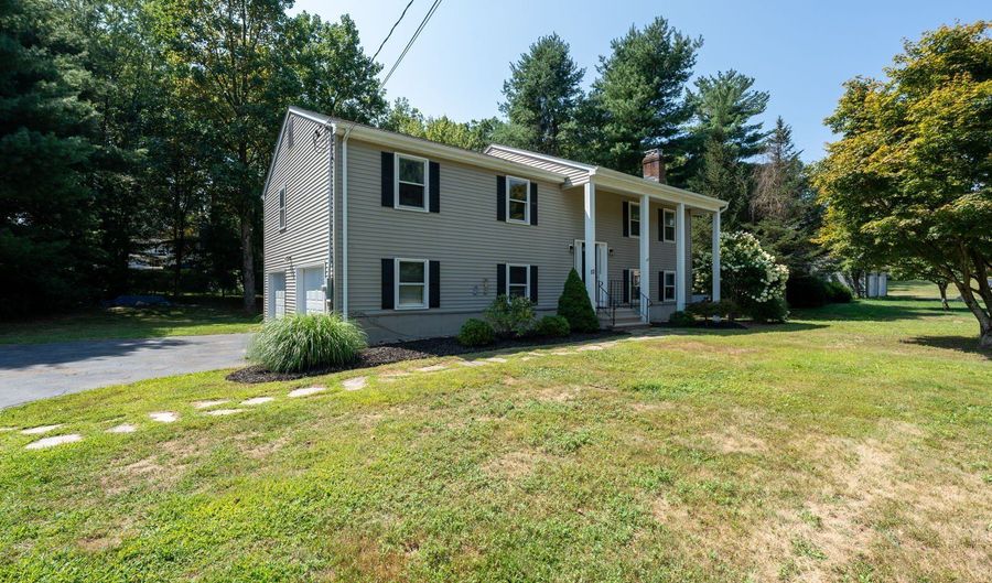 52 Plank Hill Rd, Bristol, CT 06010 - 3 Beds, 3 Bath