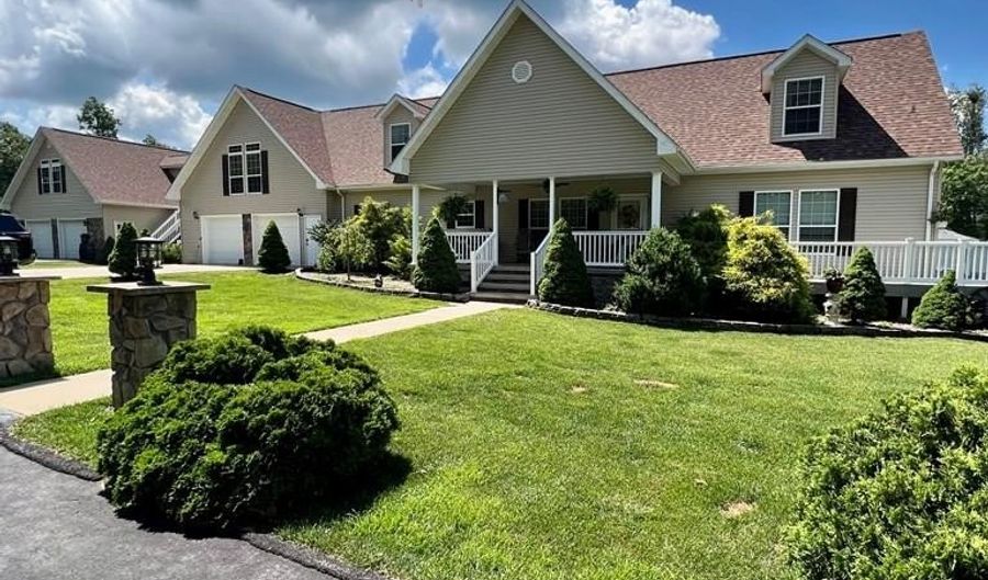 1308 Scott Ridge Rd, Beaver, WV 25813 - 5 Beds, 3 Bath