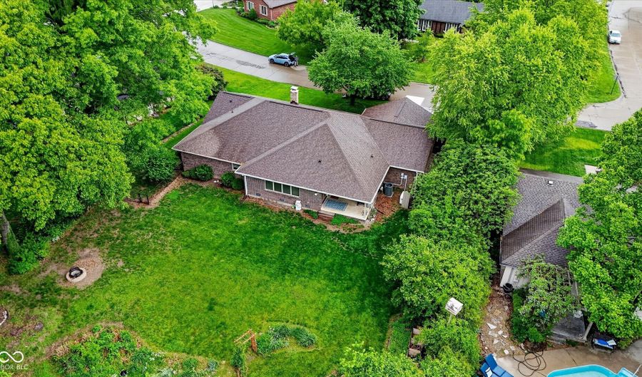 1915 Winding Ridge Ave, Indianapolis, IN 46217 - 3 Beds, 3 Bath