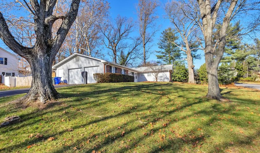 11926 GALAXY Ln, Bowie, MD 20715 - 3 Beds, 3 Bath