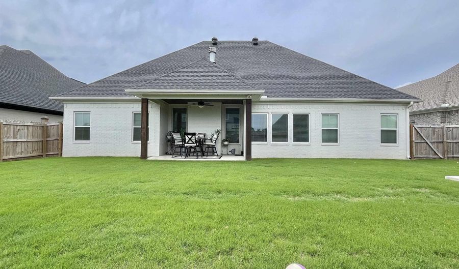 7424 Northwood Dr, Benton, AR 72019 - 4 Beds, 3 Bath