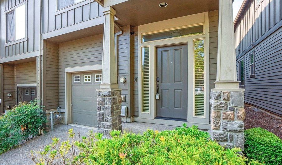 15183 SW CANYON WREN Way, Beaverton, OR 97007 - 3 Beds, 3 Bath