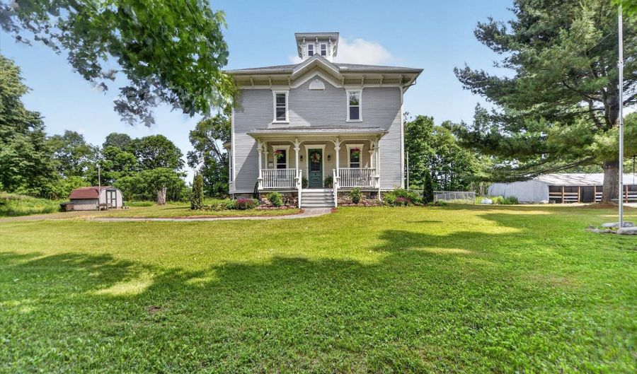 13550 Devereaux Rd, Albion, MI 49224 - 4 Beds, 2 Bath