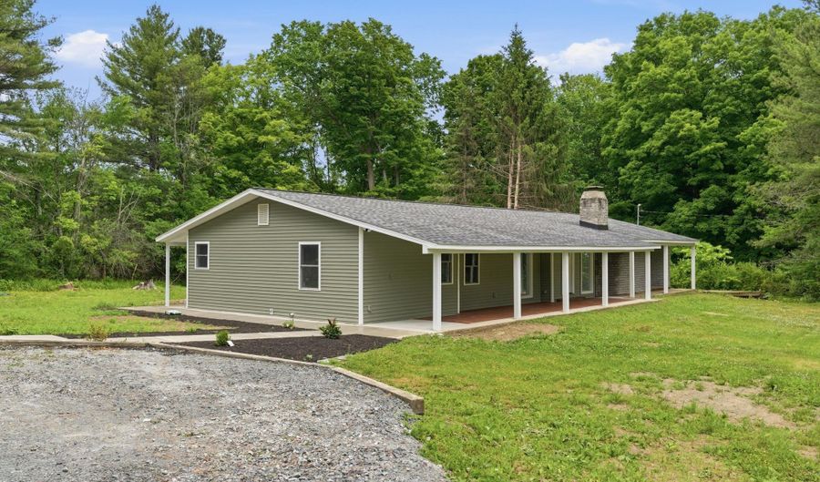 412 Bozenkill Rd, Altamont, NY 12009 - 5 Beds, 2 Bath