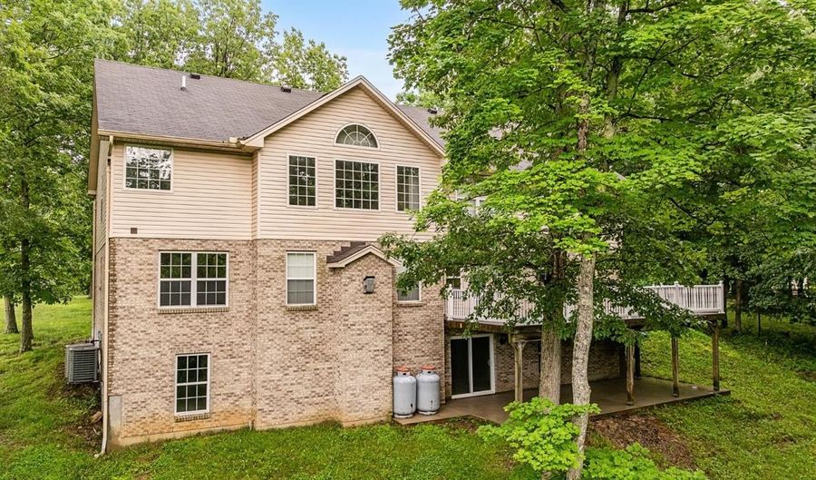 16365 Jeannie Dr, Aurora, IN 47001 - 4 Beds, 3 Bath