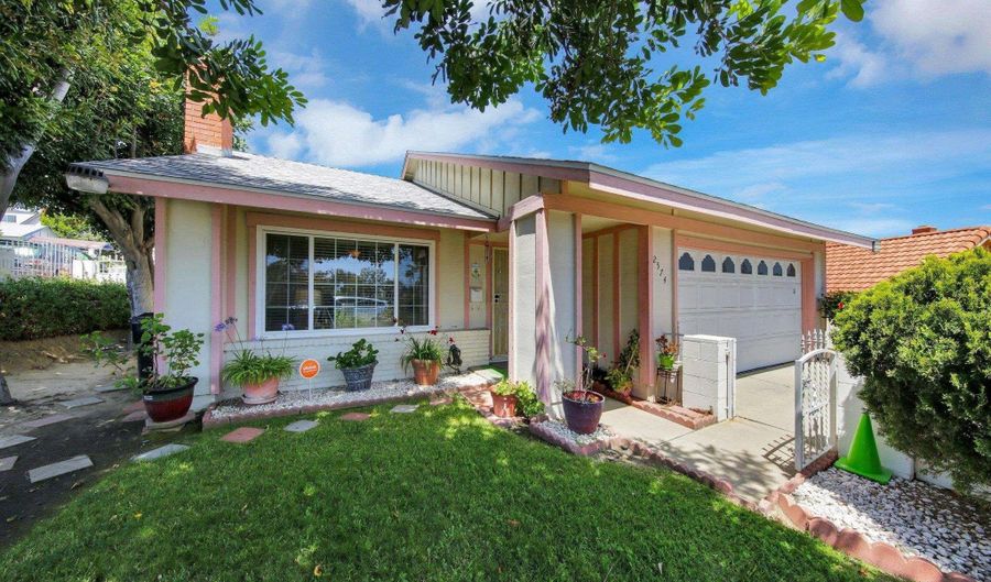 2574 Keen, San Diego, CA 92139 - 3 Beds, 2 Bath