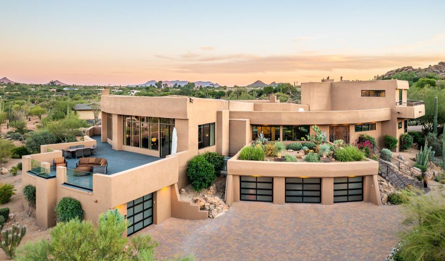 36631 N Peaceful Pl, Carefree, AZ 85377 - 4 Beds, 4 Bath