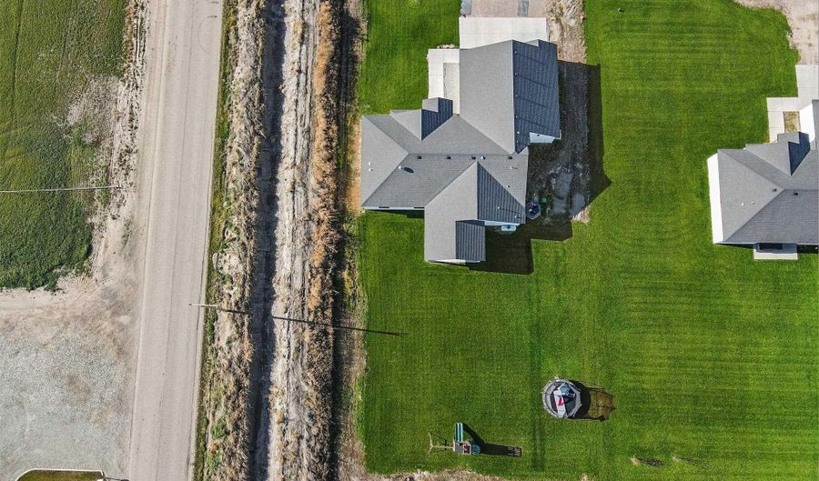 197 S 236 E, Burley, ID 83318 - 4 Beds, 2 Bath