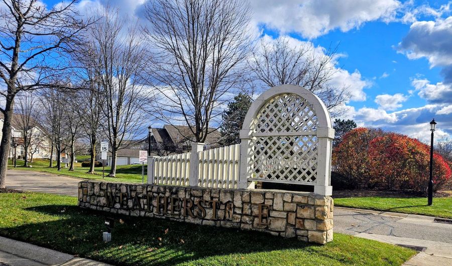 1573 Oakfield Dr, Ann Arbor, MI 48108 - 2 Beds, 2 Bath