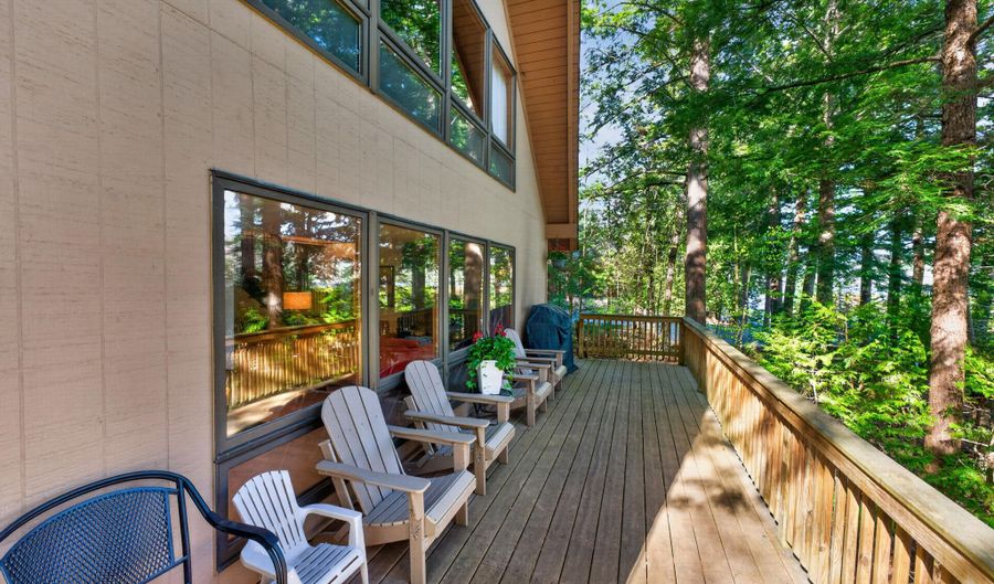 55 Lakeview Dr, Adirondack, NY 12808 - 3 Beds, 2 Bath
