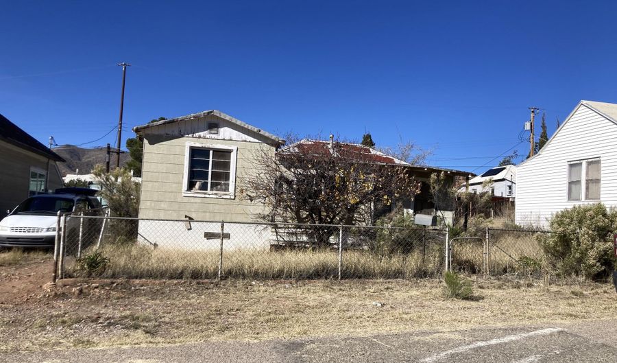 205 C St, Bisbee, AZ 85603 - 2 Beds, 1 Bath