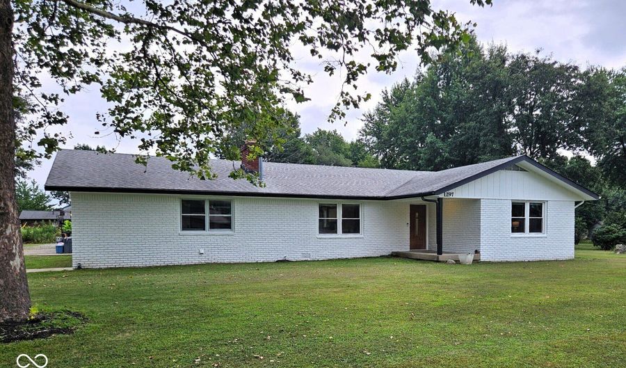1297 N County Road 475 E, Avon, IN 46123 - 3 Beds, 2 Bath