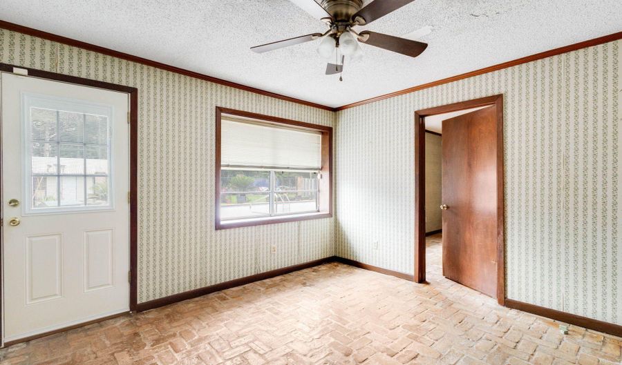 6166 Louisiana 93, Arnaudville, LA 70512 - 4 Beds, 2 Bath