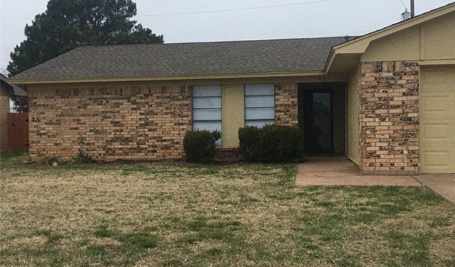 910 Presidio Dr, Abilene, TX 79605 - 3 Beds, 2 Bath