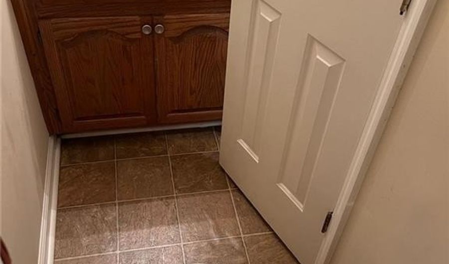 4519 HIGH GROVE Ct NW, Acworth, GA 30102 - 3 Beds, 3 Bath