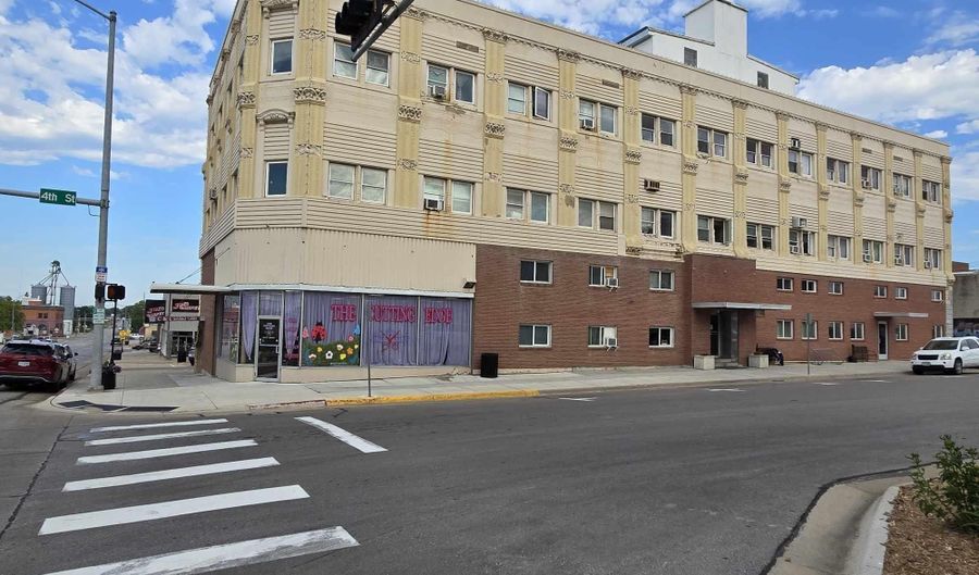 105 N 4th St, Beatrice, NE 68310 - 0 Beds, 0 Bath