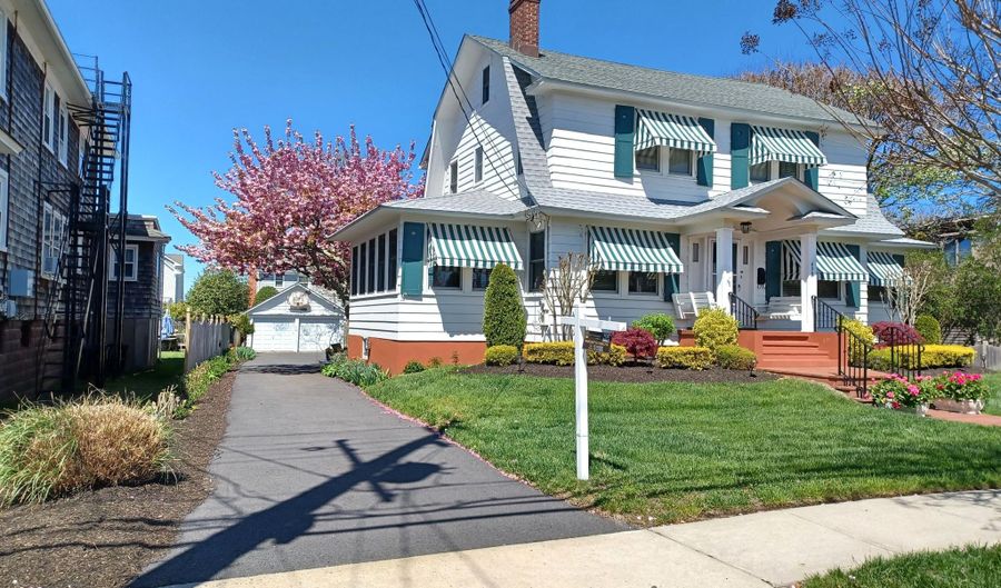 630 Main Ave, Bay Head, NJ 08742 - 5 Beds, 3 Bath