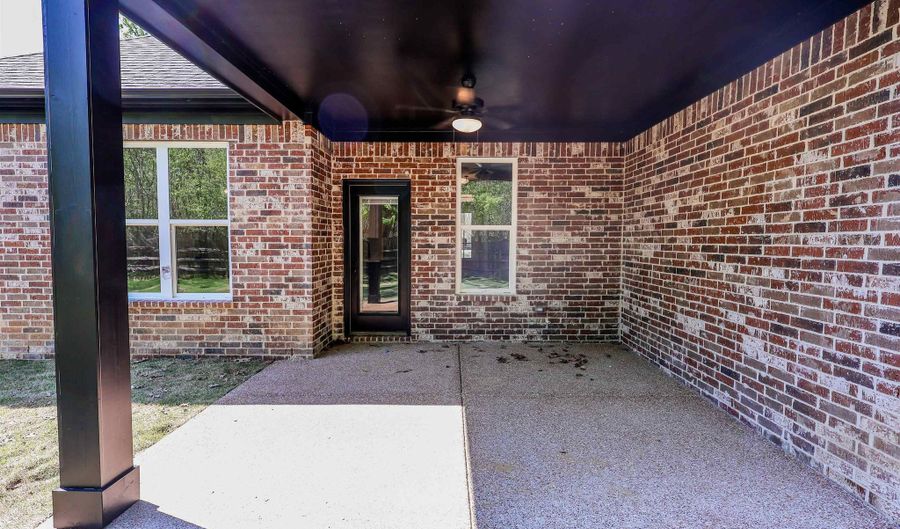 2452 TRACY, Atoka, TN 38004 - 4 Beds, 3 Bath