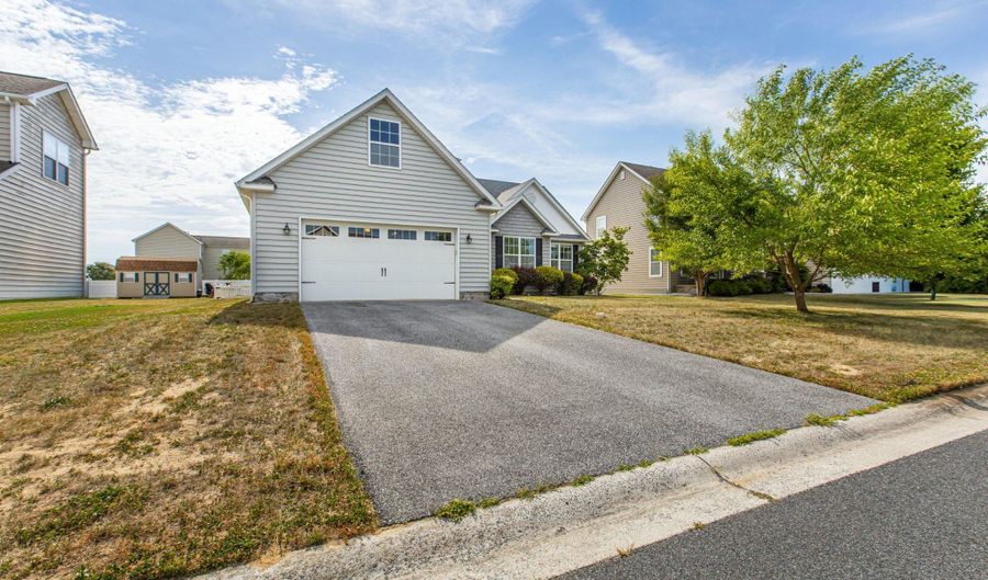 27 SUN Rdg, Felton, DE 19943 - 3 Beds, 2 Bath