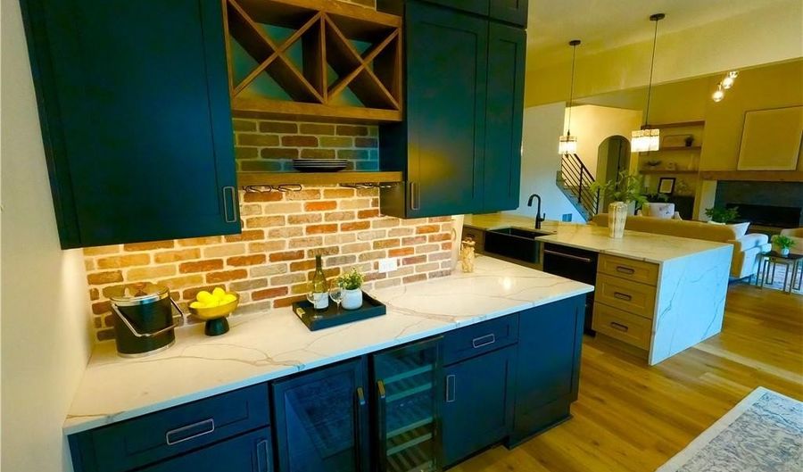 192 Upshaw Dr, Alpharetta, GA 30009 - 4 Beds, 4 Bath