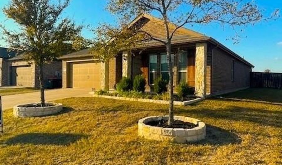 1212 Holly St, Anna, TX 75409 - 3 Beds, 2 Bath