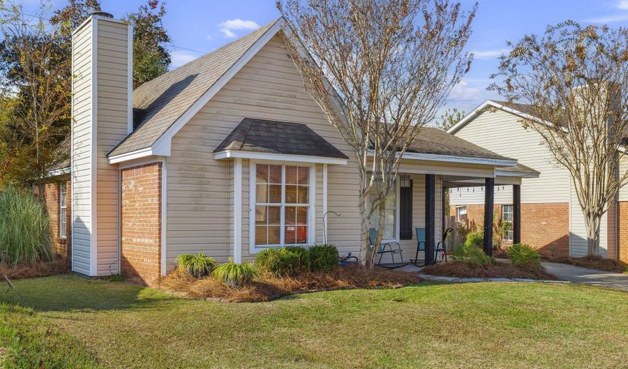 115 Eagle Dr, Brandon, MS 39047 - 2 Beds, 1 Bath