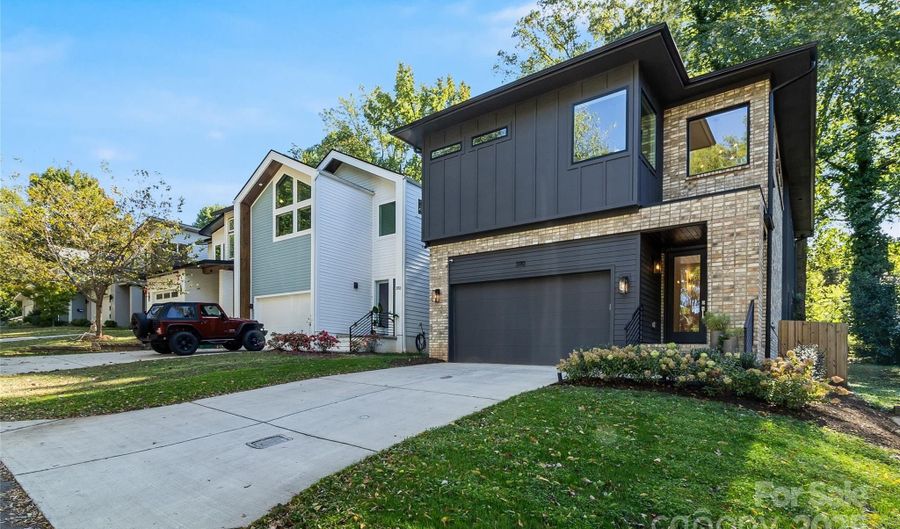 3110 Creighton Dr, Charlotte, NC 28205 - 4 Beds, 4 Bath