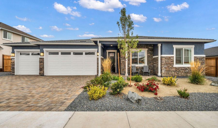 698 Sage Grouse Loop, Gardnerville, NV 89460 - 3 Beds, 3 Bath