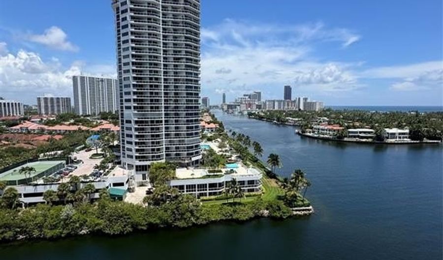 20515 E Country Club Dr 1442, Aventura, FL 33180 - 2 Beds, 2 Bath