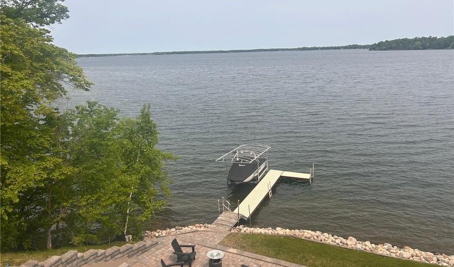 2503 S Le Homme Dieu Dr NE, Alexandria, MN 56308 - 4 Beds, 2 Bath