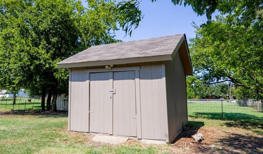 8916 Buttercup Ct, Alvarado, TX 76009 - 0 Beds, 0 Bath
