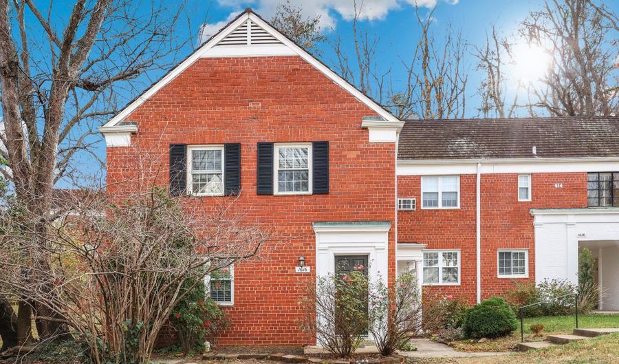 1616 FITZGERALD Ln, Alexandria, VA 22302 - 1 Beds, 1 Bath