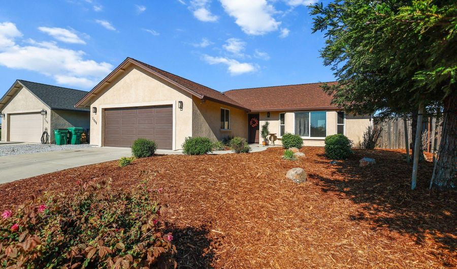 2606 Sapphire Ln, Anderson, CA 96007 - 3 Beds, 2 Bath
