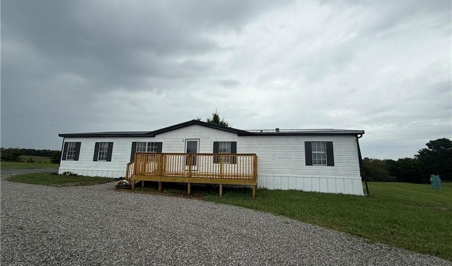 16007 Oval Ave, Altamont, MO 64620 - 3 Beds, 2 Bath