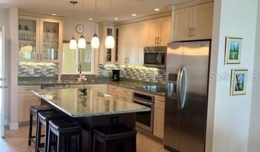 865 S GULFVIEW Blvd 311, Clearwater, FL 33767 - 2 Beds, 2 Bath