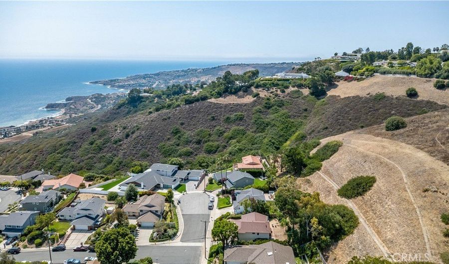 3651 Greve Dr, Rancho Palos Verdes, CA 90275 - 4 Beds, 3 Bath