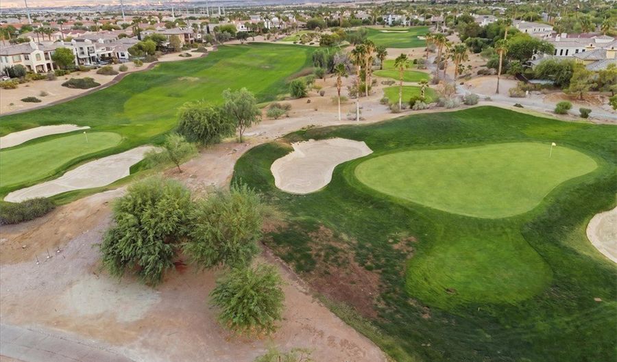 11321 Golden Chestnut Pl, Las Vegas, NV 89135 - 4 Beds, 5 Bath