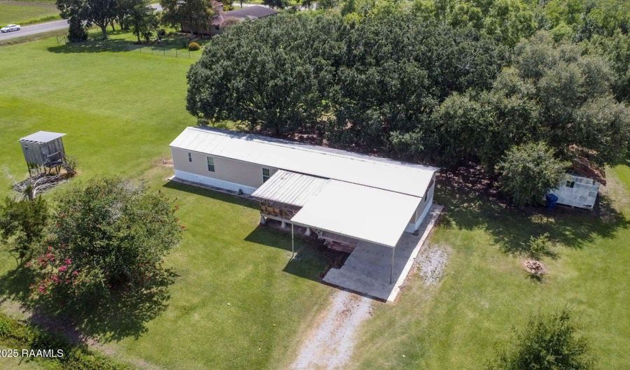 10916 Shanna Dr, Abbeville, LA 70510 - 3 Beds, 2 Bath