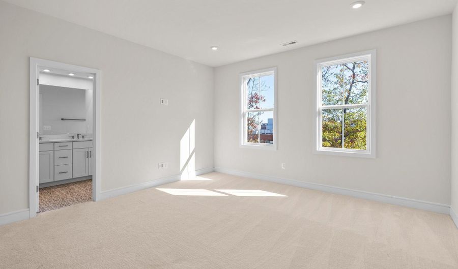 42131 SHINING STAR Sq, Ashburn, VA 20148 - 4 Beds, 5 Bath
