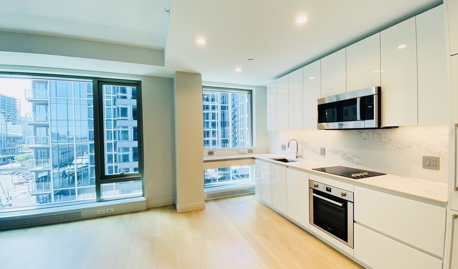 133 Seaport Blvd 921, Boston, MA 02210 - 1 Beds, 1 Bath