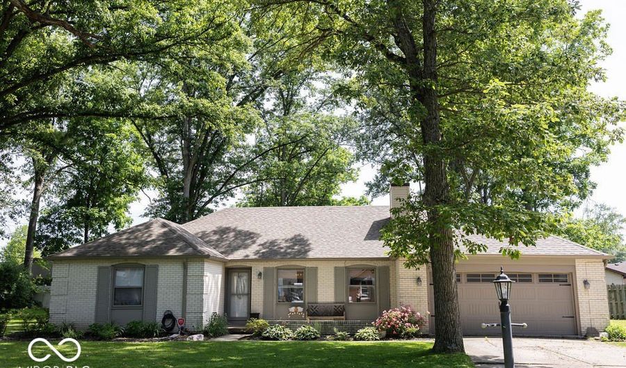 2427 Shady Ln, Anderson, IN 46011 - 3 Beds, 2 Bath