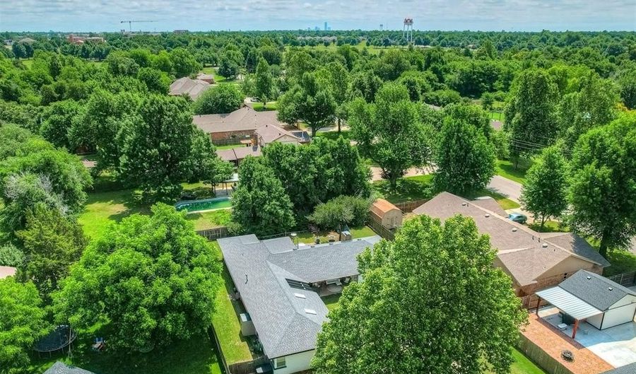 4004 N Thompkins Ave, Bethany, OK 73008 - 3 Beds, 2 Bath