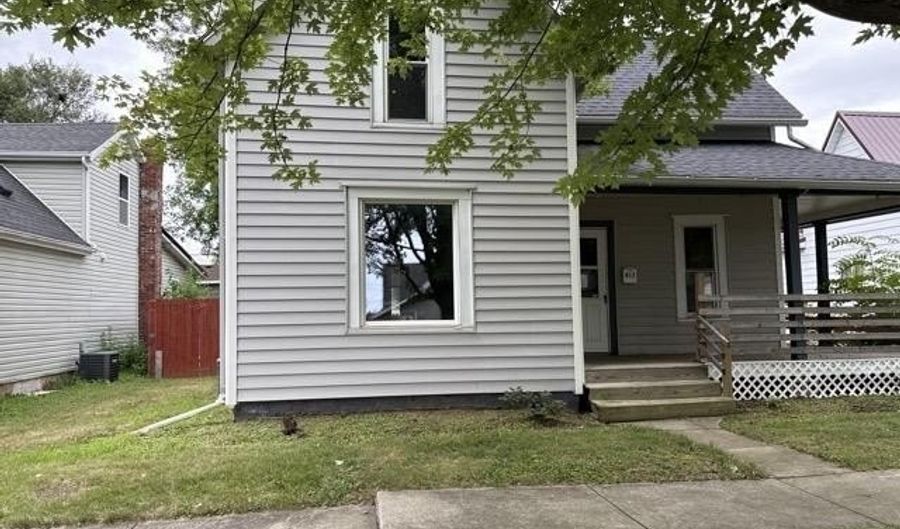 812 E 9th St, Auburn, IN 46706 - 3 Beds, 1 Bath