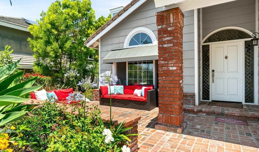 3533 Calle Gavanzo, Carlsbad, CA 92009 - 5 Beds, 4 Bath