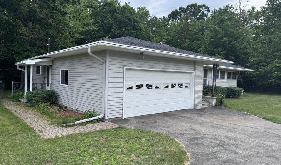 3011 Piper Rd, Alpena, MI 49707 - 3 Beds, 2 Bath