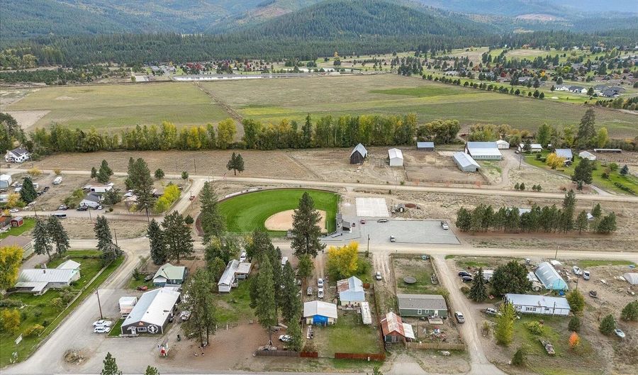 299 Railroad Ave, Blanchard, ID 83804 - 2 Beds, 1 Bath